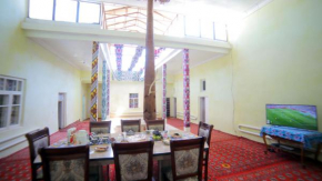 Qutlug Qadam Guest House